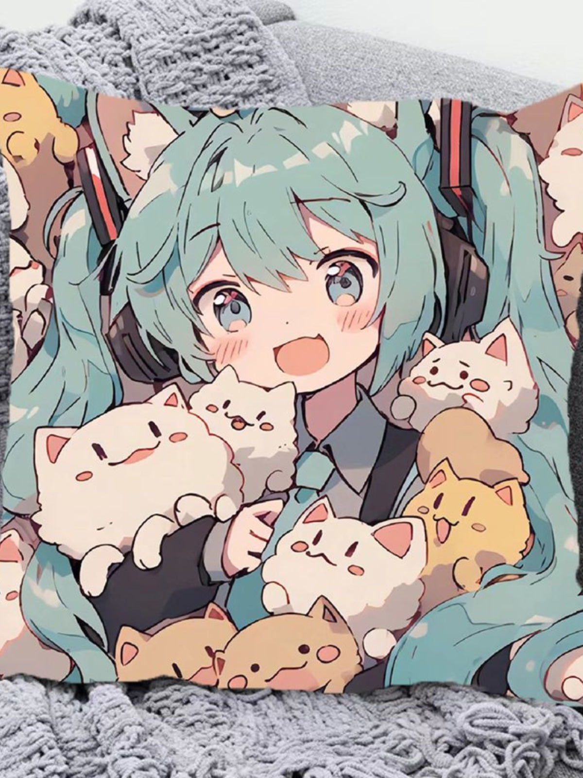 Hatsune Miku pillow