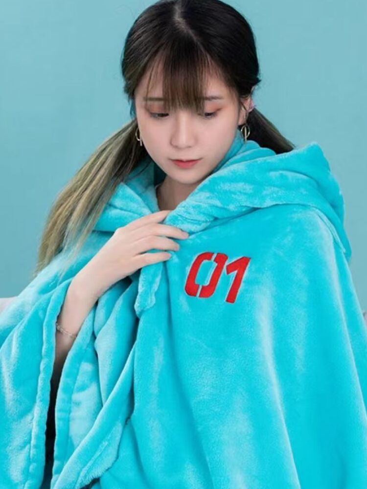 Miku cape